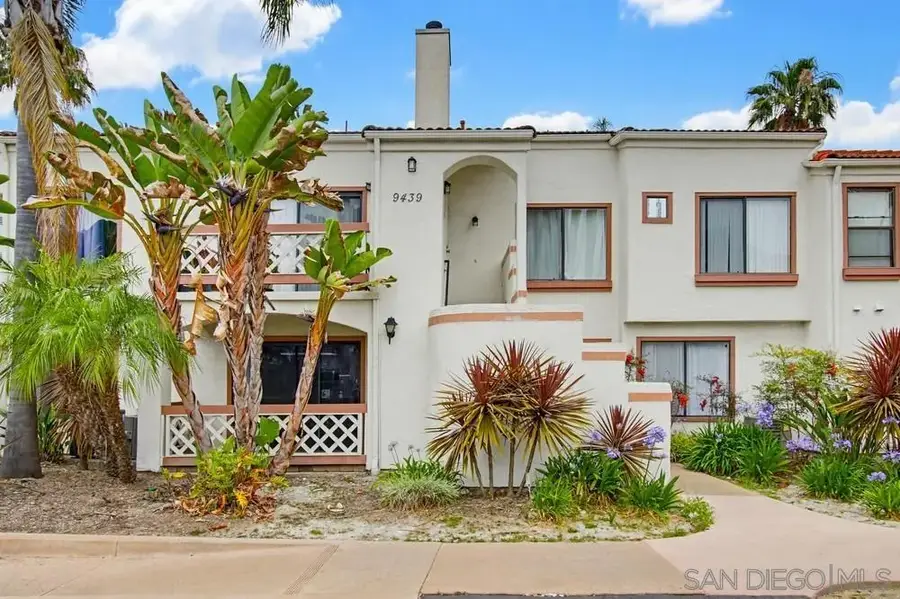 9439 Fairgrove Ln #102, San Diego, CA 92129 - #3
