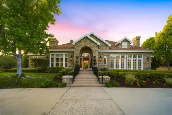 13278 Caminito Mendiola, San Diego, CA 92130