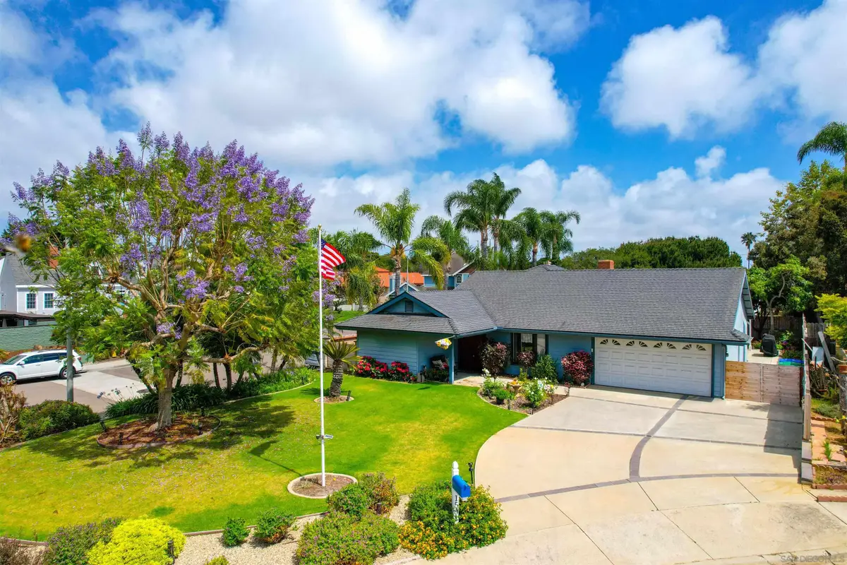 1561 Sandalwood Ln, Carlsbad, CA 92008 - #1