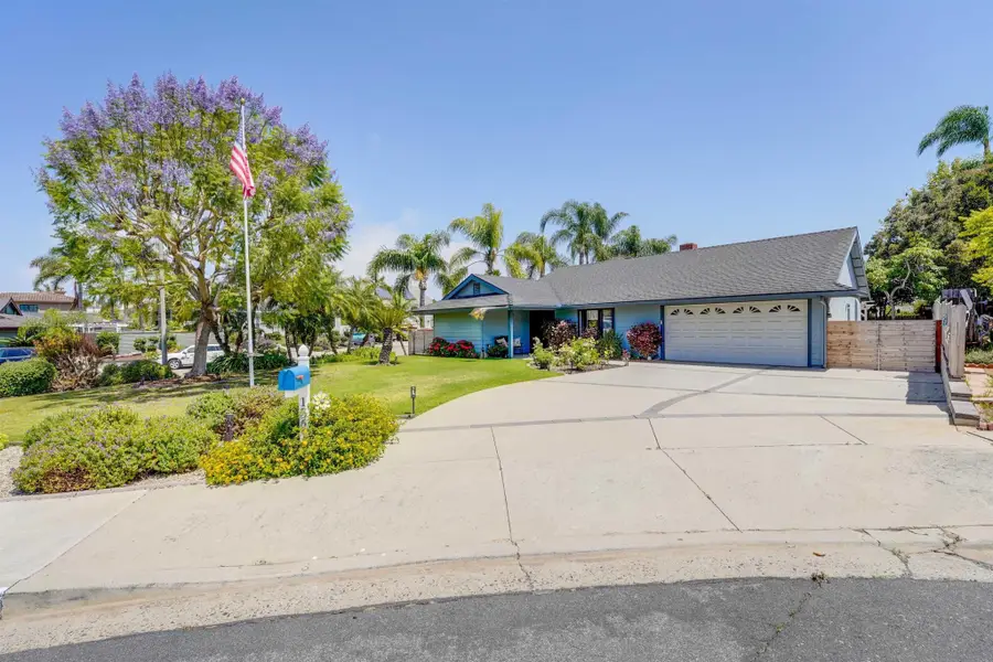 1561 Sandalwood Ln, Carlsbad, CA 92008 - #3