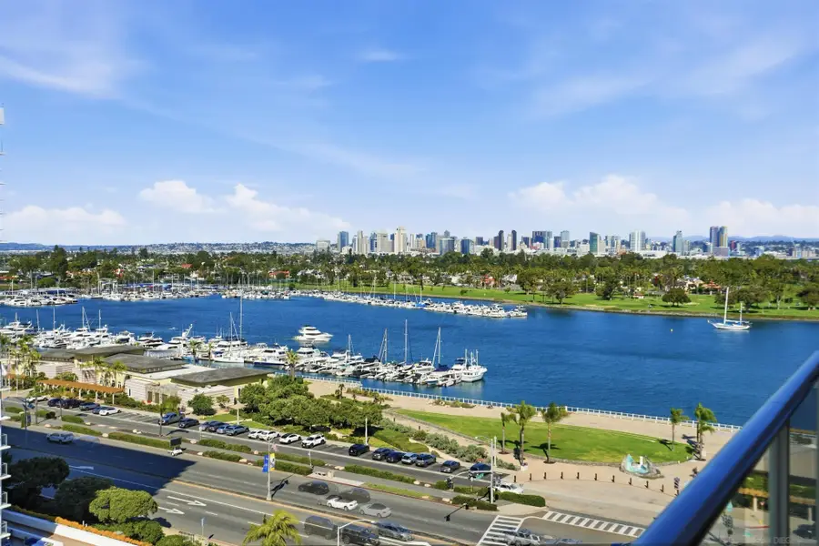 1810 Avenida Del Mundo #1106, Coronado, CA 92118 - #3