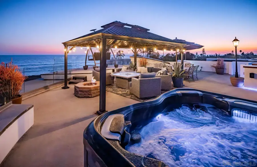 5390 Carlsbad Boulevard, Carlsbad, CA 92008 - #2