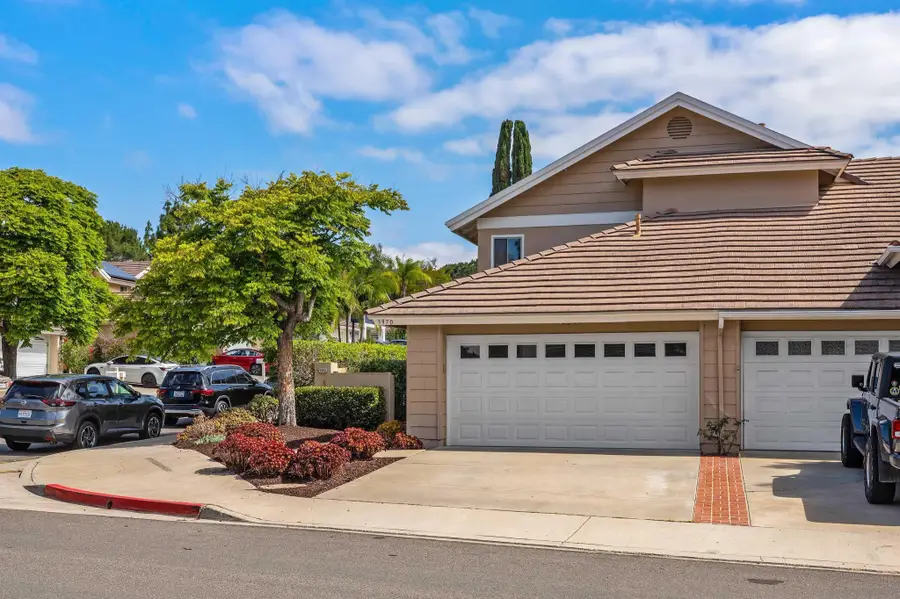 3970 Carmel Brooks Way, San Diego, CA 92130 - #3