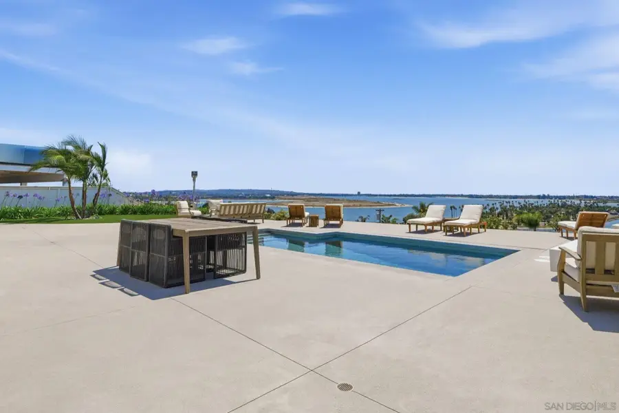 3080 Lloyd, San Diego, CA 92117 - #2