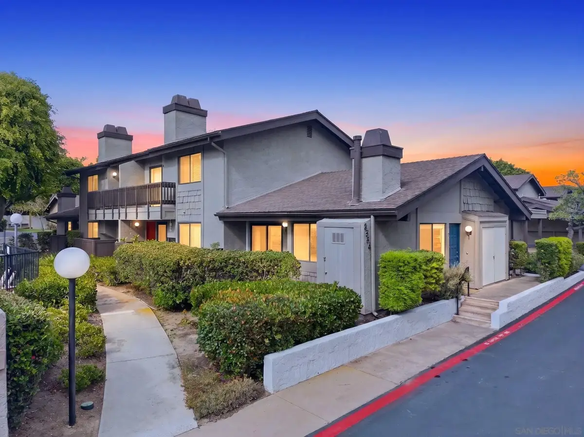 8356 Via Sonoma #D, La Jolla, CA 92037 - #1