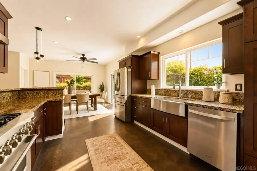 981 Robin Ct., San Marcos, CA 92078 - #3