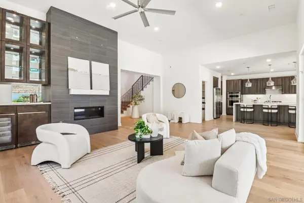9124 Trailmark Way, Santee, CA 92071