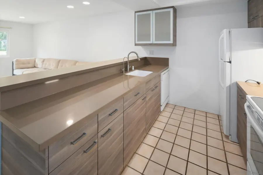 10737 San Diego Mission Rd #106, San Diego, CA 92108 - #3