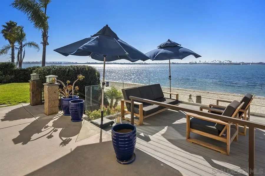 3828 Riviera Dr #2B, San Diego, CA 92109 - #2
