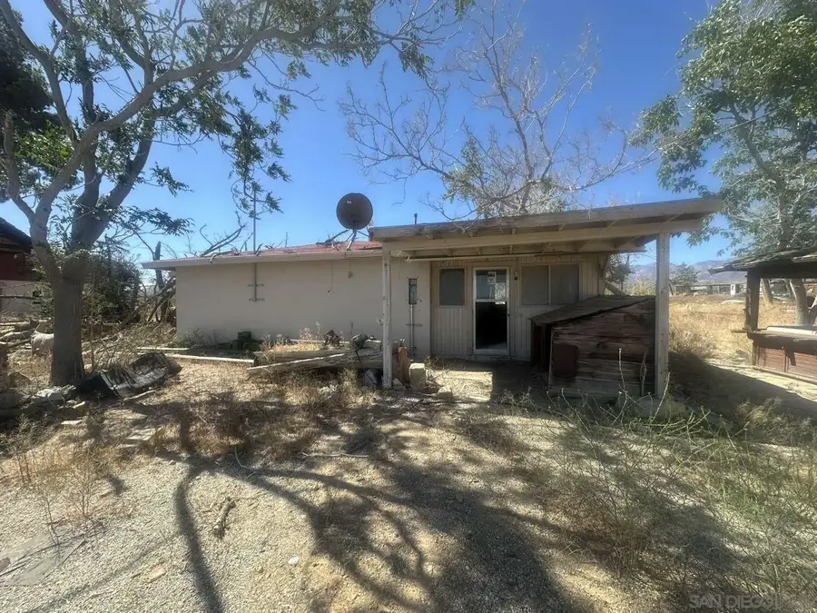 34047 175th St E, Llano, CA 93544 - #3
