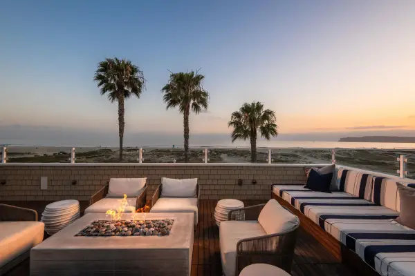 527 Ocean Blvd, Coronado, CA 92118