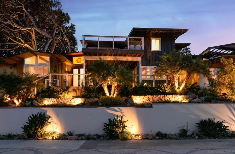 3958 La Cresta, San Diego, CA 92107 - #3
