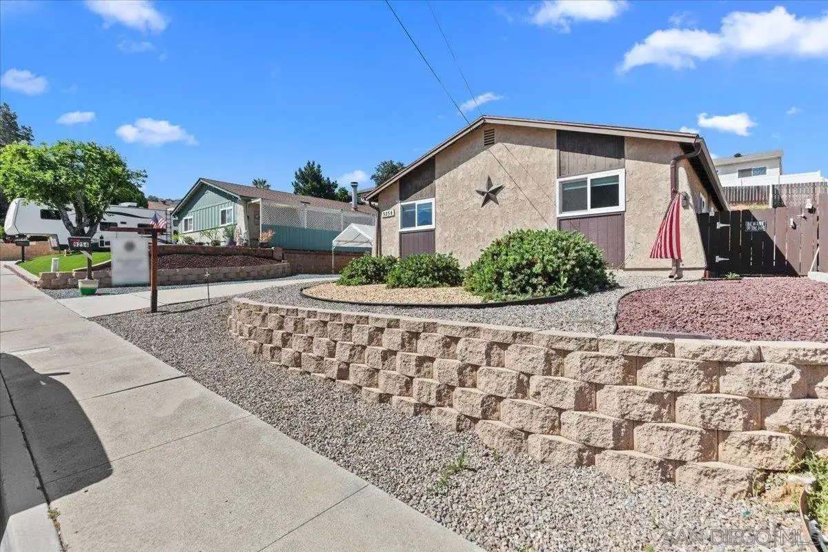 9254 Shadow Hill Rd, Santee, CA 92071 - #1