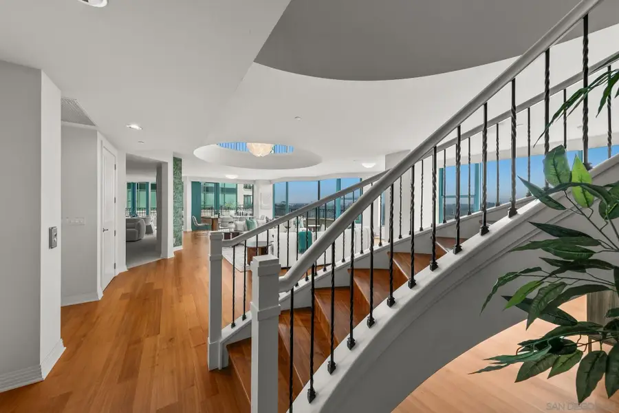 2500 6th Ave. #PH5, San Diego, CA 92103 - #3