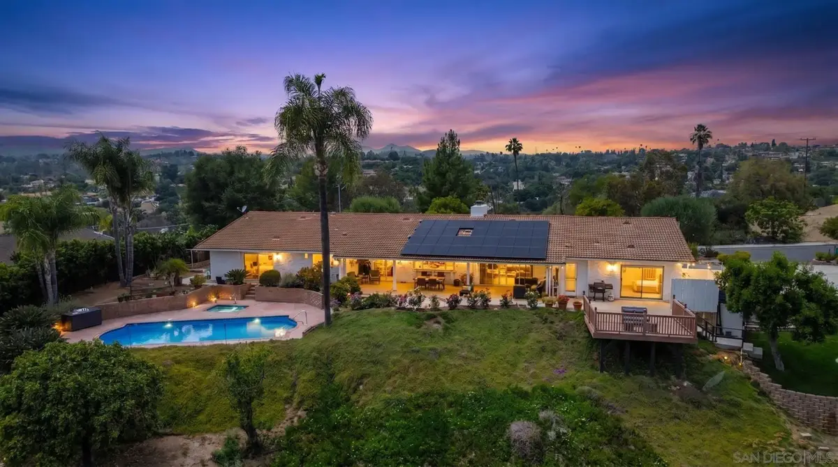 2422 Peet Lane, Escondido, CA 92025 - #1