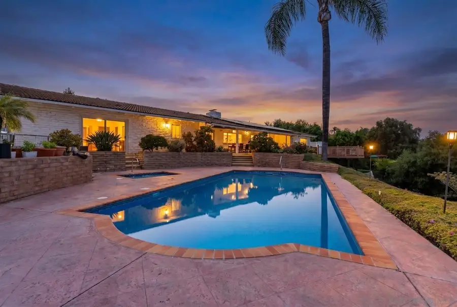 2422 Peet Lane, Escondido, CA 92025 - #2