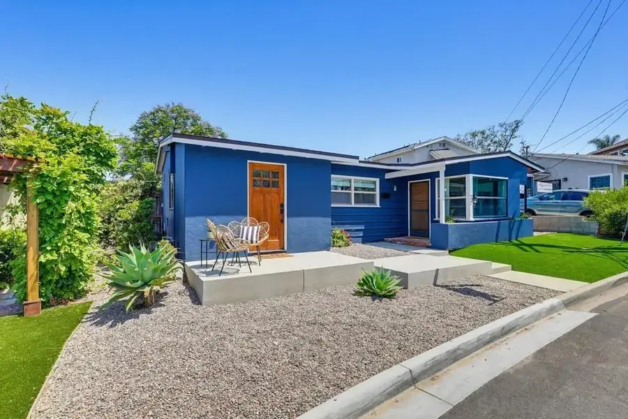 3423 Wisteria Drive, San Diego, CA 92106 - #2