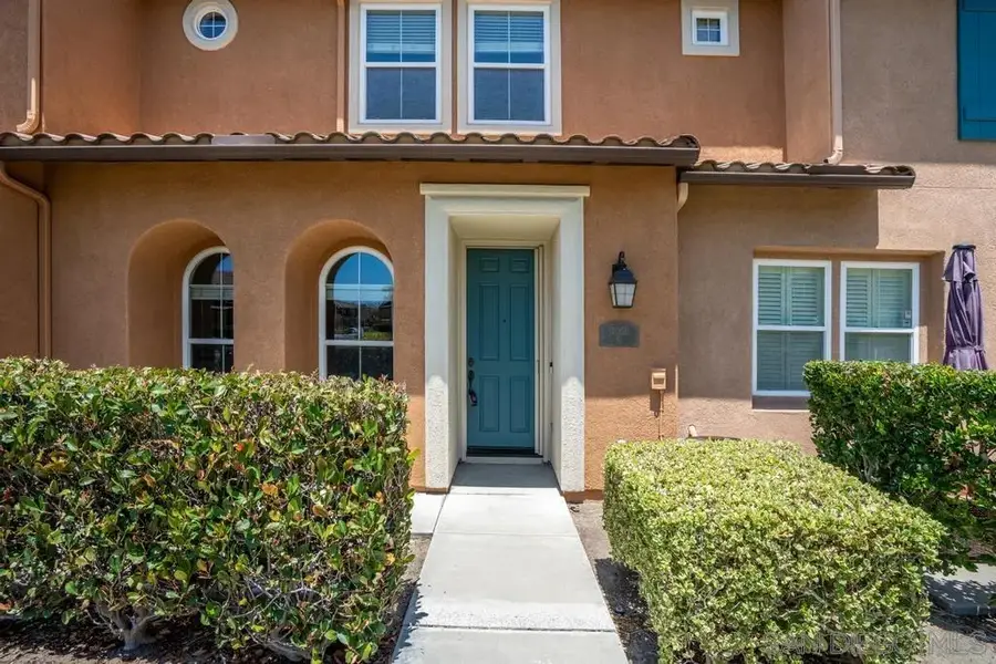17059 Calle Trevino, Unit 5, San Diego, CA 92127 - #2
