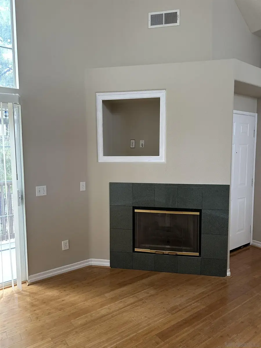 10284 Wateridge Circle #243, San Diego, CA 92121 - #3