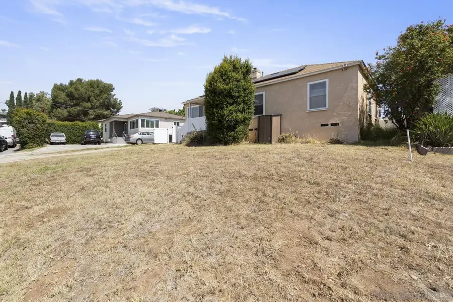 1537 Drexel Dr., Lemon Grove, CA 91945 - #3