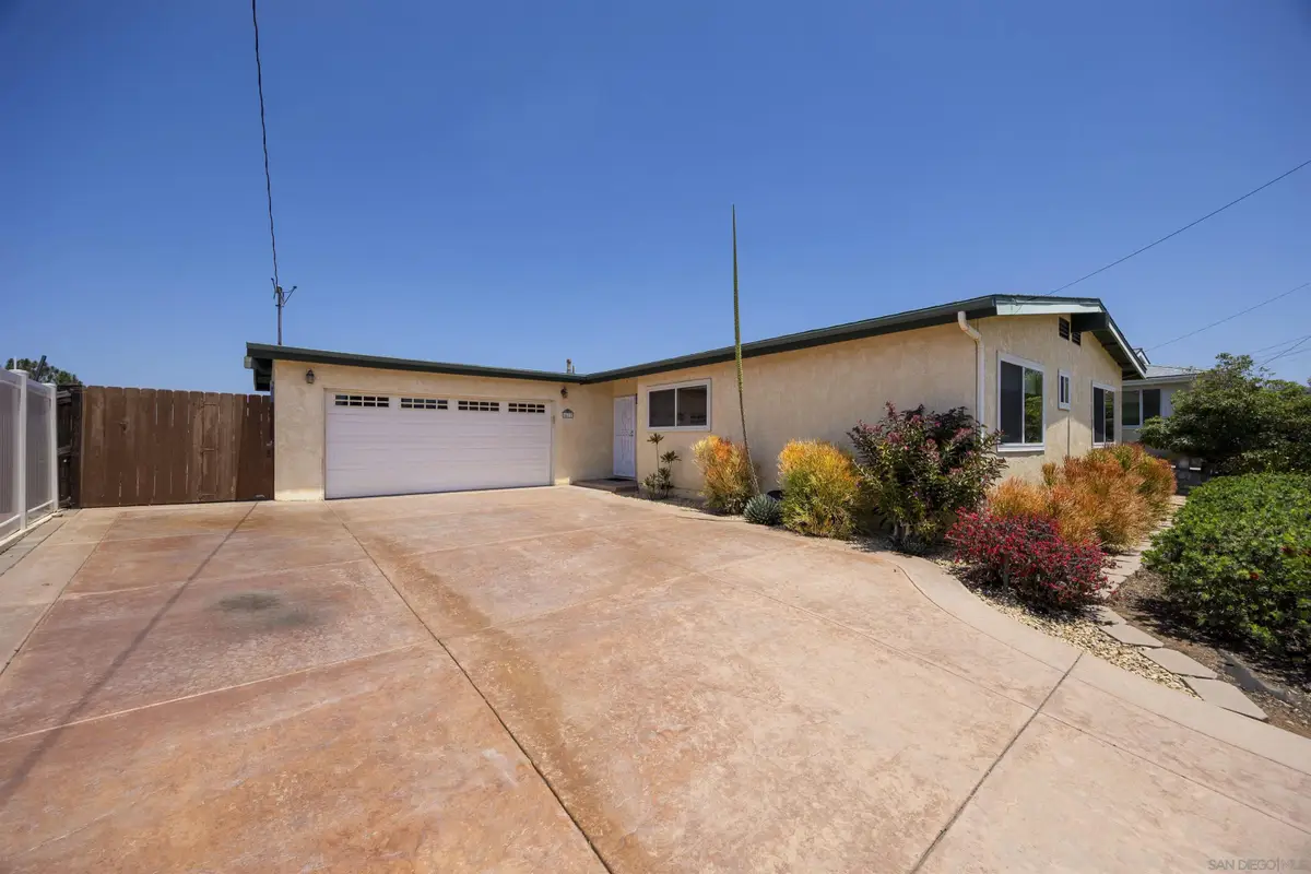 4672 Mount La Platta Dr, San Diego, CA 92117 - #1