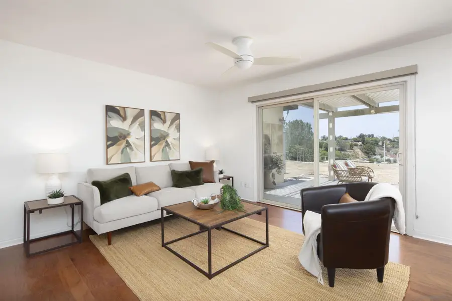4672 Mount La Platta Dr, San Diego, CA 92117 - #3