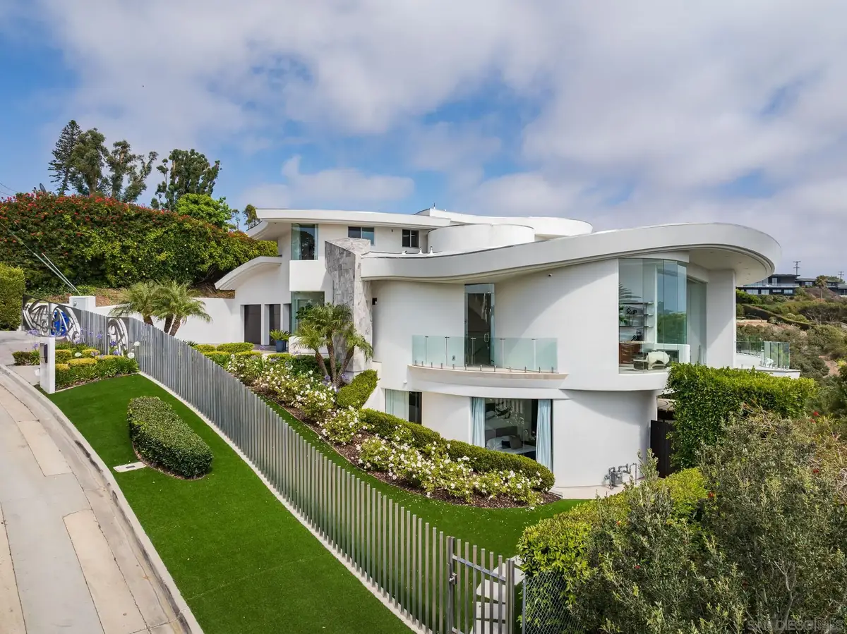 6125 Terryhill Drive, La Jolla, CA 92037 - #1