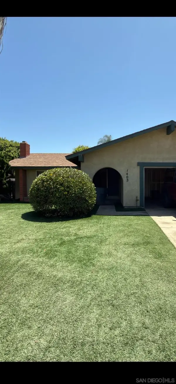 1403 Shadow Hills Dr, San Marcos, CA 92069