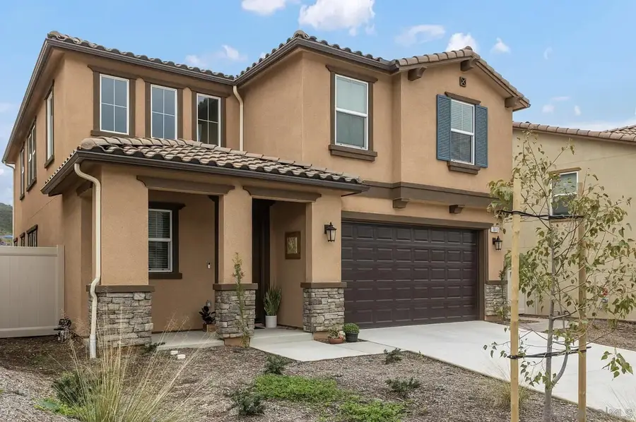1013 Crestline Rd, San Marcos, CA 92069 - #2