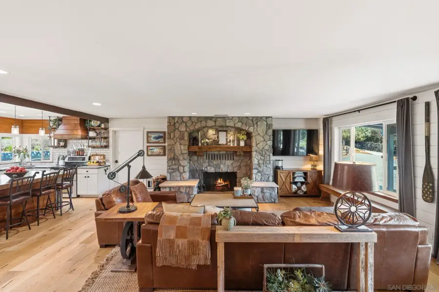 235 Walnut Hills Dr, San Marcos, CA 92078 - #2