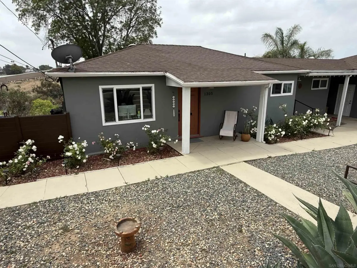 1305 Bakersfield, Lemon Grove, CA 91945 - #1
