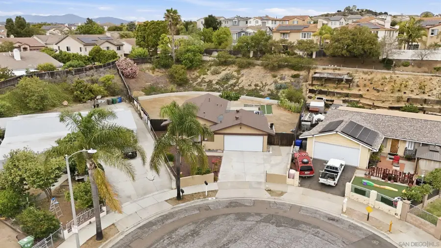 795 Via Callado, Oceanside, CA 92057 - #3