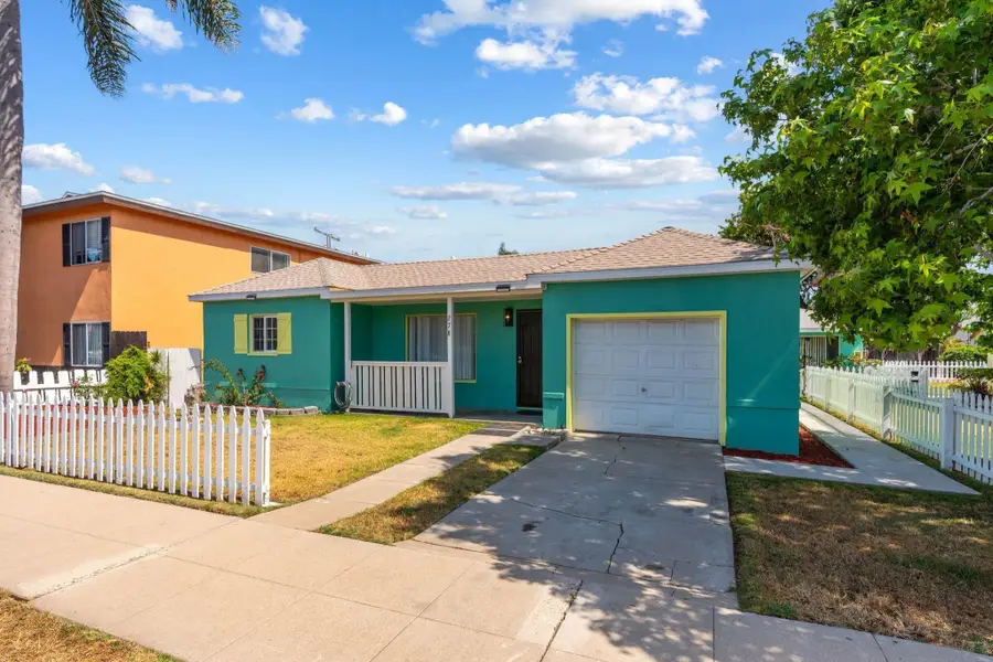 278-80 Daisy, Imperial Beach, CA 91932 - #2