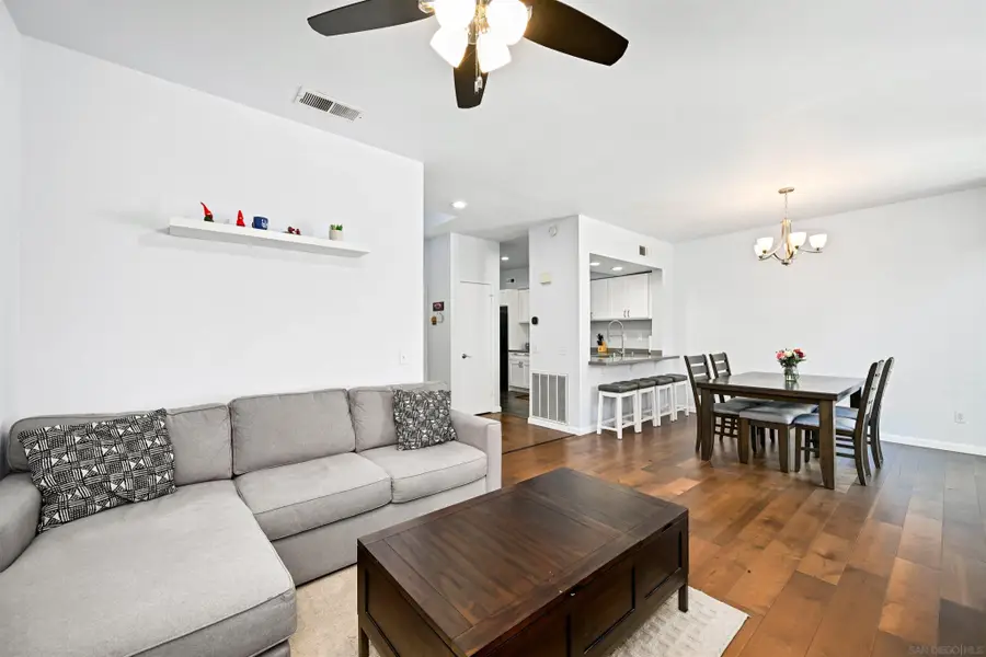 3811 Creststone, San Diego, CA 92130 - #3