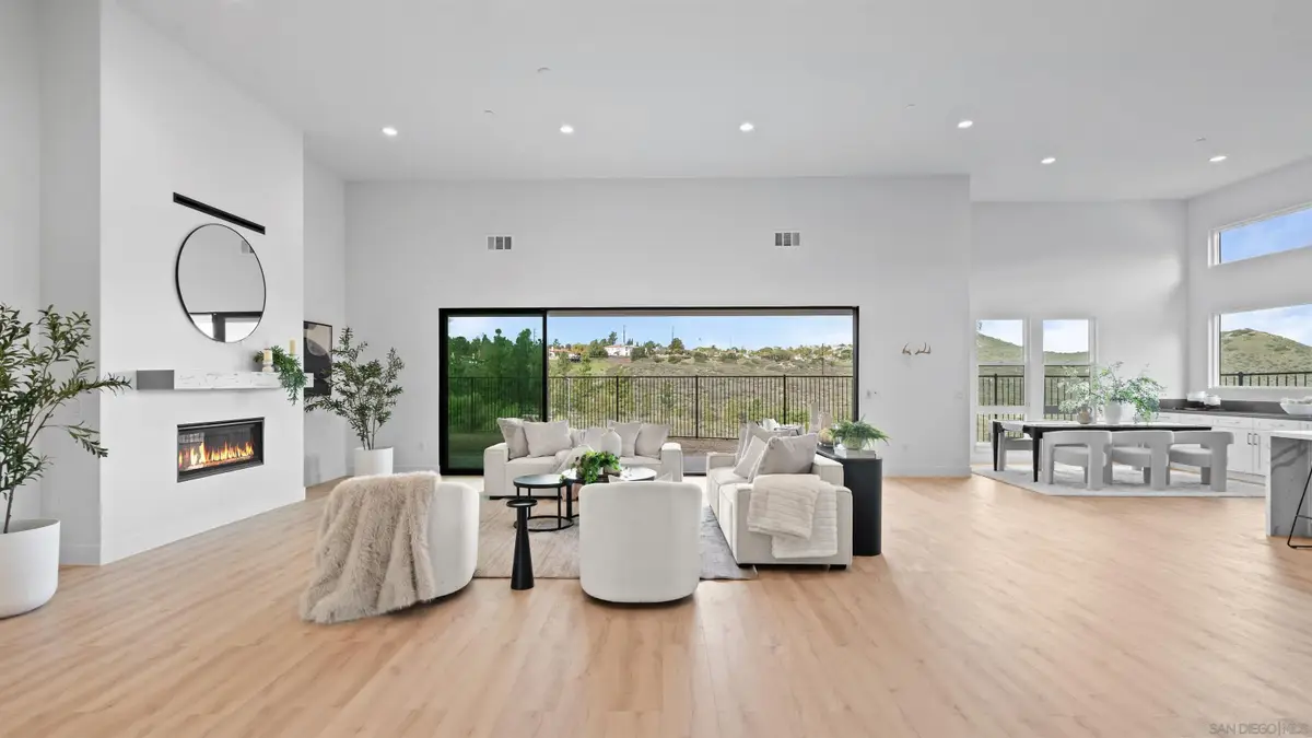 16925 Old Coach Rd, Poway, CA 92064 - #1