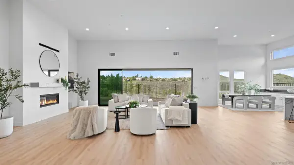16925 Old Coach Rd, Poway, CA 92064