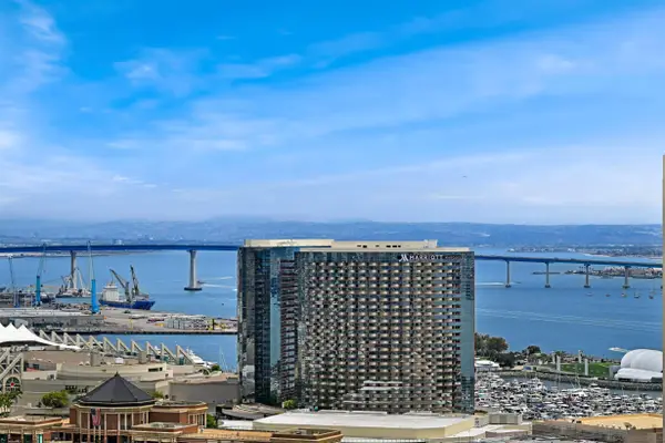 700 W E Street #2905, San Diego, CA 92101