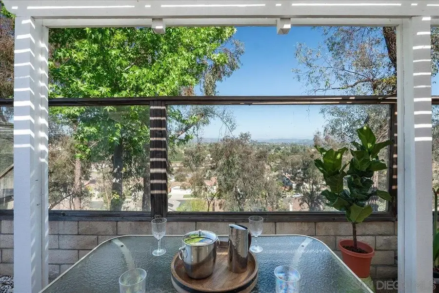 1992 Ridge Way Glen, Escondido, CA 92029 - #2