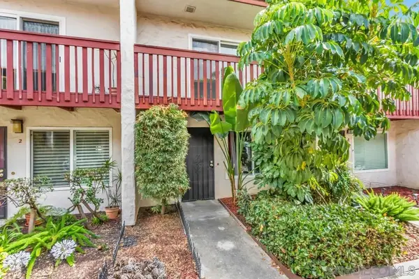 888 Cherrywood #Unit 3, El Cajon, CA 92021