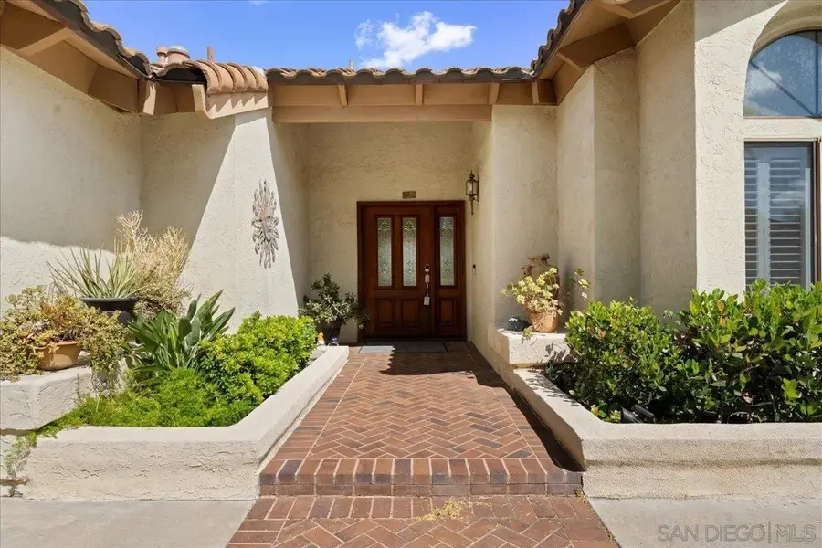 328 Montecito Gln, Escondido, CA 92025 - #3