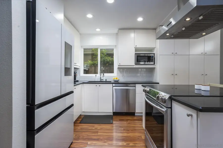1465 Bridgeview, San Diego, CA 92105 - #3