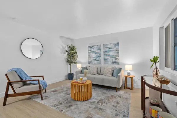 1030 Robinson Ave #210, San Diego, CA 92103