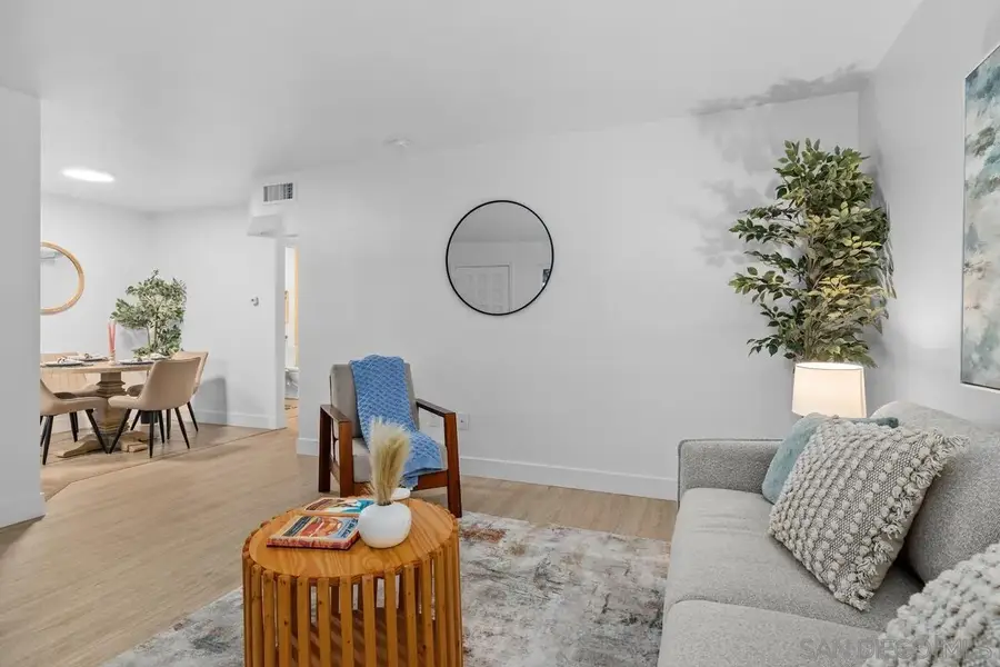 1030 Robinson Ave #210, San Diego, CA 92103 - #3