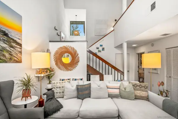 2538 Caminito Muirfield, La Jolla, CA 92037