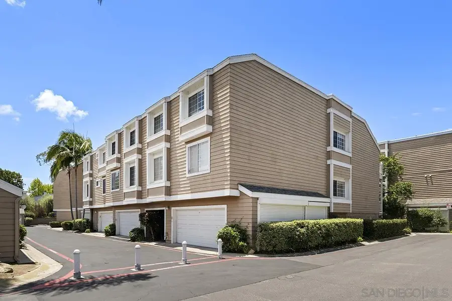 8585 Via Mallorca #Unit 42, La Jolla, CA 92037 - #2