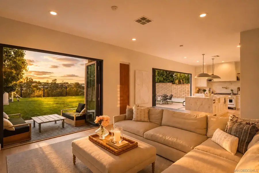 5034 Greenwillow Ln, San Diego, CA 92130 - #3