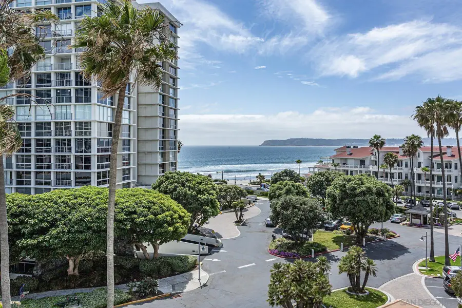 1710 Avenida Del Mundo #403, Coronado, CA 92118 - #2
