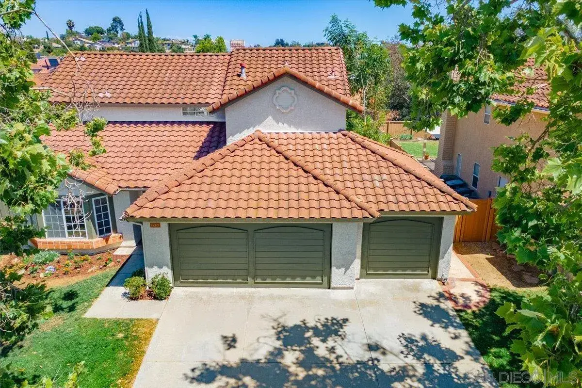 1726 Las Palmas Ln, Escondido, CA 92026 - #1