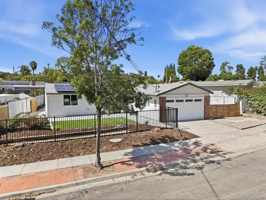 8354 Hudson, San Diego, CA 92119 - #2