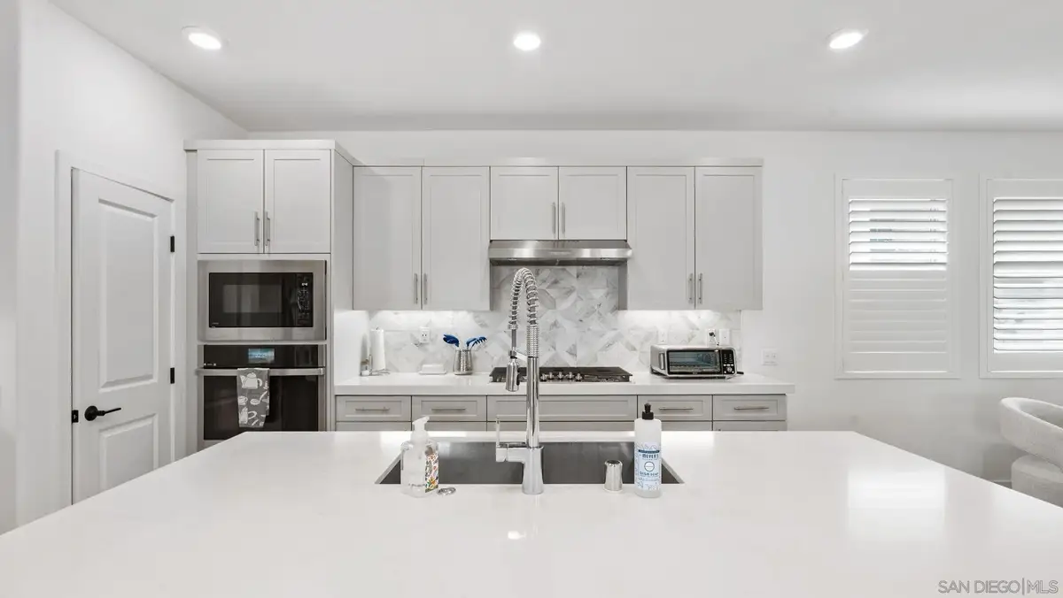 15681 Rennyson Way, San Diego, CA 92127 - #1